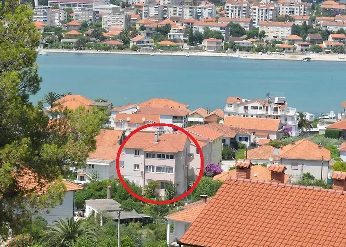Apartments Belas